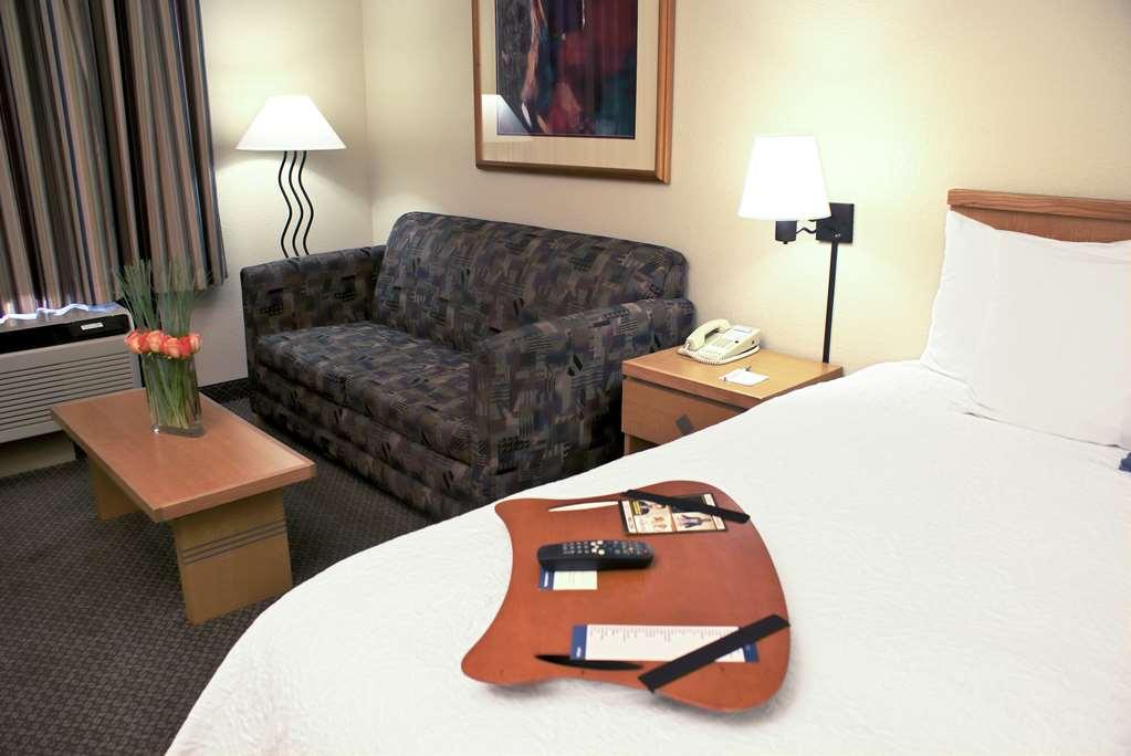 Hampton Inn Las Vegas/Summerlin Номер фото
